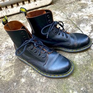 Original Dr. Marten’s Lace up Boots